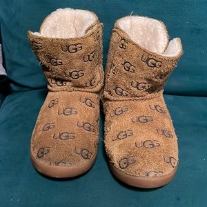 Uggs boots